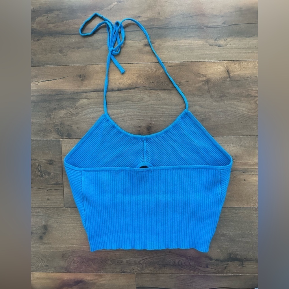 Garage Ribbed Knit Halter Crop Top – Size M - Picture 4 of 4